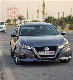 نيسان ألتيما